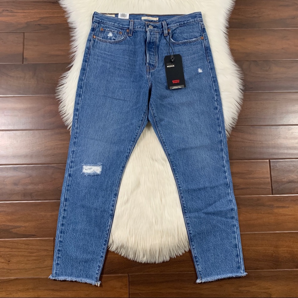 Levi's Size 31 Athens Wedgie Fit Ankle Denim Jeans